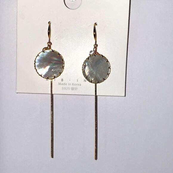 NWOT New Wave Gold Shell Design Earrings - Picture 4 of 10